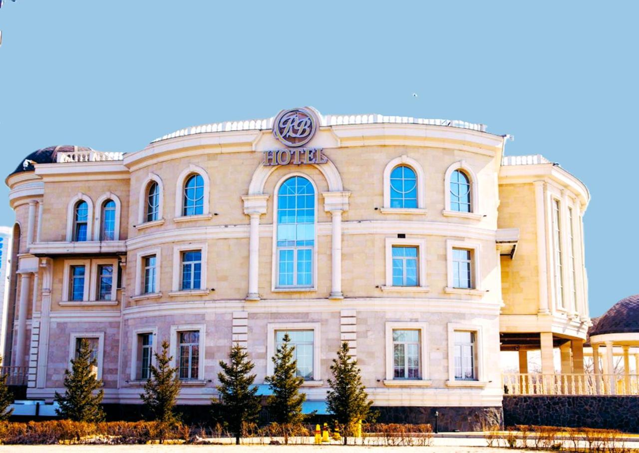 Royal Bv Hotel Öskemen Buitenkant foto